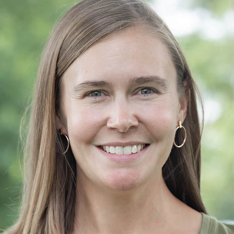 Ann Marsh Rutledge headshot
